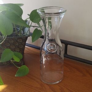 Vintage 1-liter glass vase or carafe marked "V.N.C."